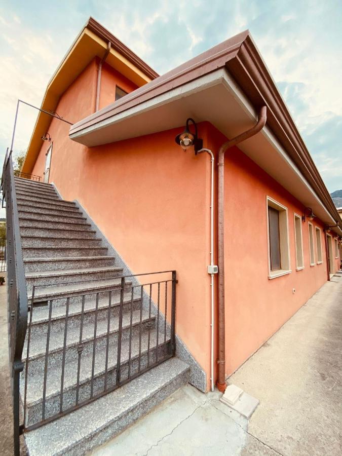 Agriturismo - B&B "La Funicolare" Francavilla Marittima Ngoại thất bức ảnh