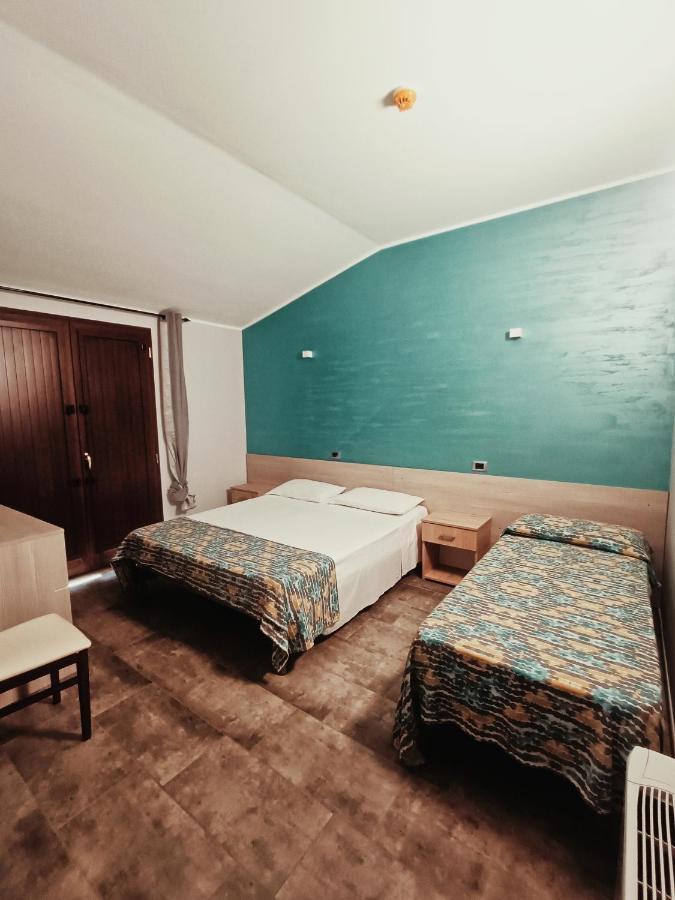 Agriturismo - B&B "La Funicolare" Francavilla Marittima Ngoại thất bức ảnh