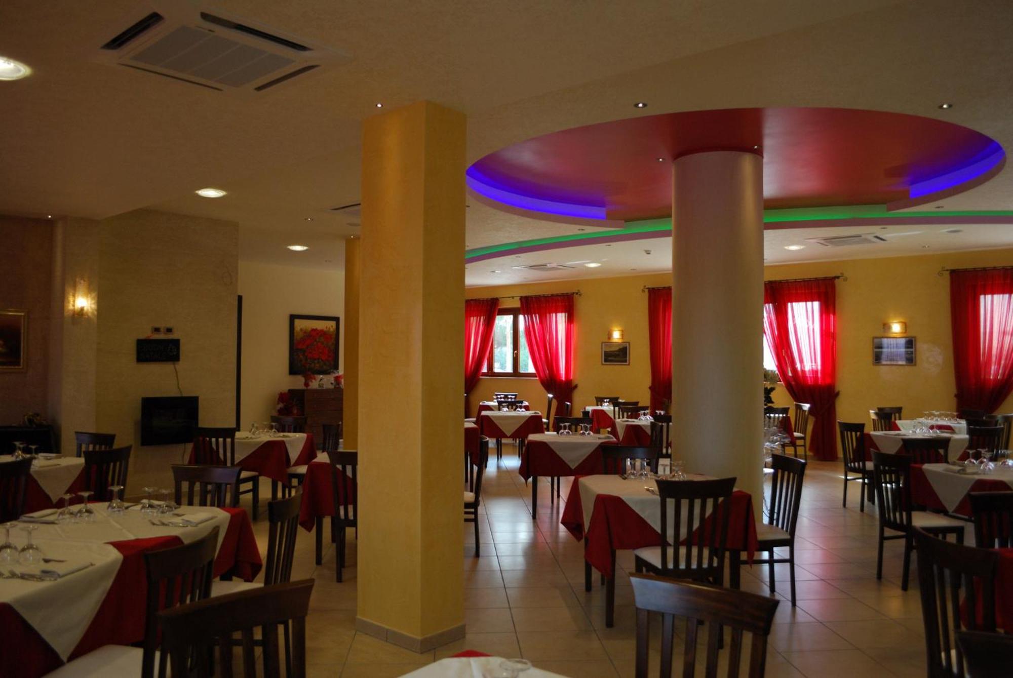 Agriturismo - B&B "La Funicolare" Francavilla Marittima Ngoại thất bức ảnh