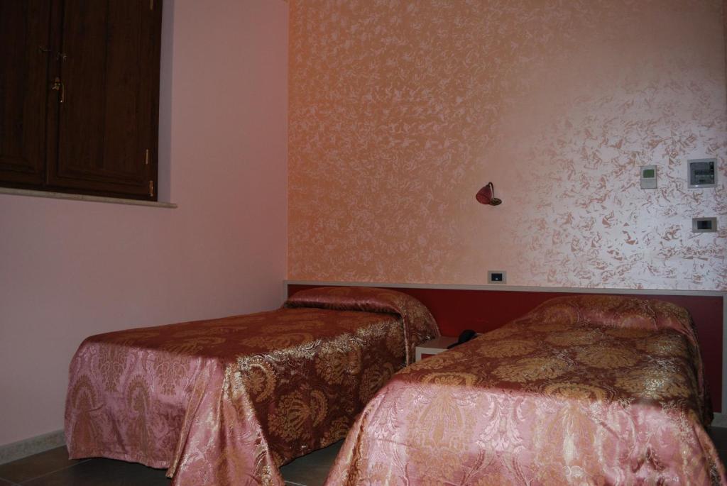 Agriturismo - B&B "La Funicolare" Francavilla Marittima Phòng bức ảnh